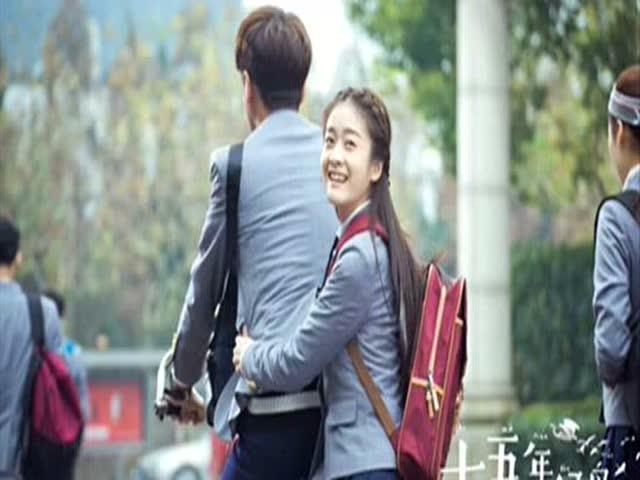 时尚女孩拍照